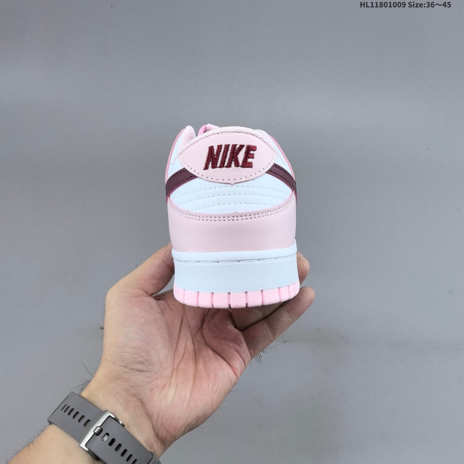 Nike Dunk SB Low, silver and pink, low-top sneakers