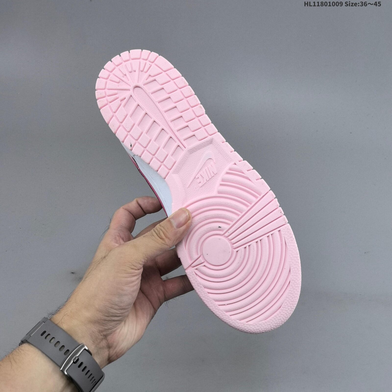 Nike Dunk SB Low, silver and pink, low-top sneakers